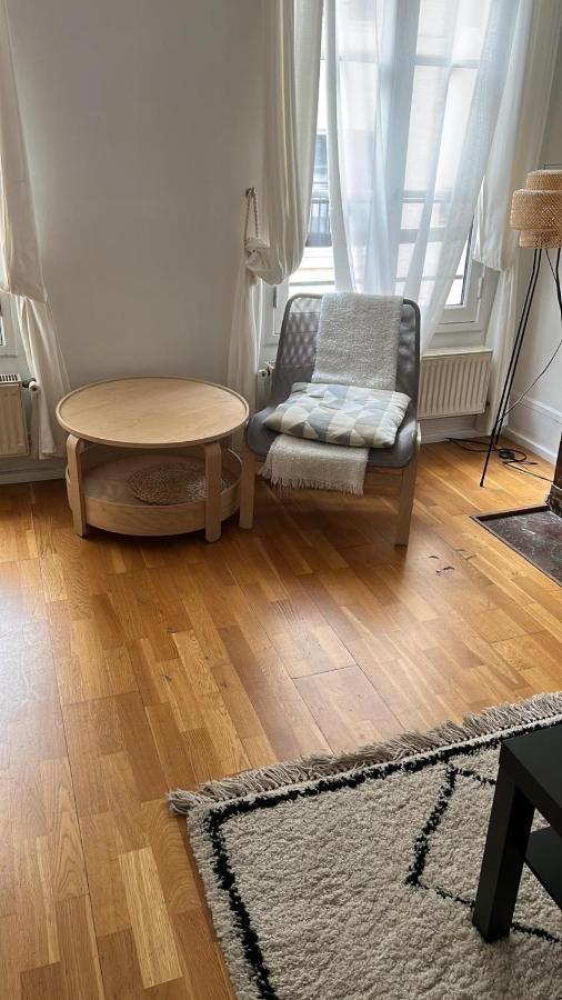 Chic Apartment On The Famous Shopping Rue Du Faubourg Saint-Honore Street París Exterior foto